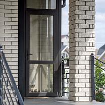 Пластиковые двери VEKA