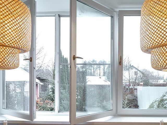 "ЕВРООКНА" в новогодней переделке "Дачного проекта"