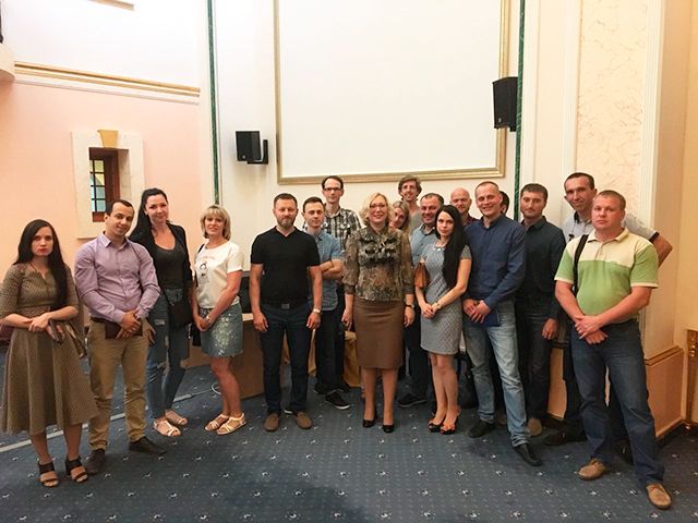 Дилеры компании КОНСИБ продолжают обучение с VEKA Professional Дилеры компании КОНСИБ продолжают обучение с VEKA Professional