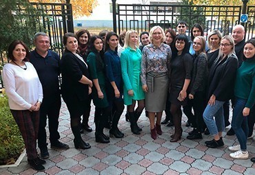 Компания "Консиб" вместе с VEKA Professional продолжает обучение персонала дилерской сети Компания "Консиб" вместе с VEKA Professional продолжает обучение персонала дилерской сети