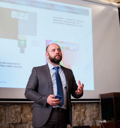 &laquo;VEKA Professional &ndash; это не ширма бренда, за которой пусто&raquo;. Интервью с Александром Улановым, экспертом направления монтажа СПК корпоративного учебного центра