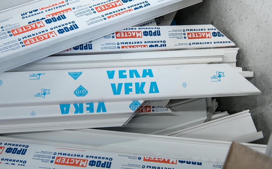 Выбор профиля для остекления деревянного дома