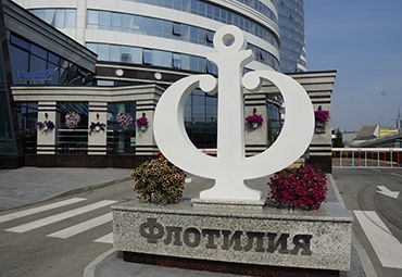 Завод "АСК СЕРВИС" остеклил один из домов ЖК "Флотилия"