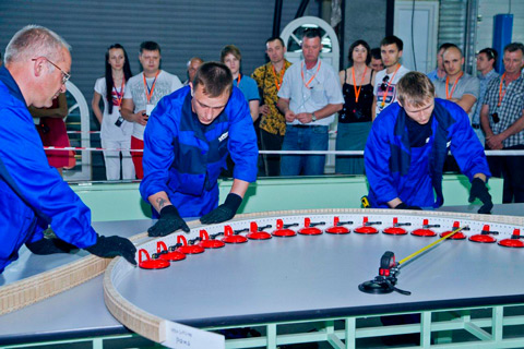 Традиционным преимуществом "Консиба" по праву считается высокое качество его логистики и гибкость дилерского сервиса
